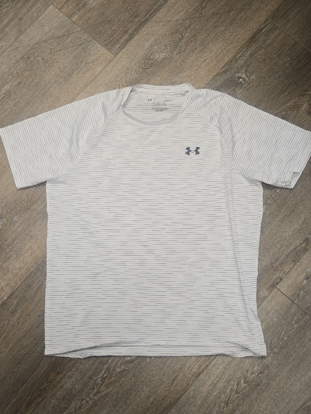 Under Armour Men’s White Heather Short Sleeve Performance Tee The Tech Tee